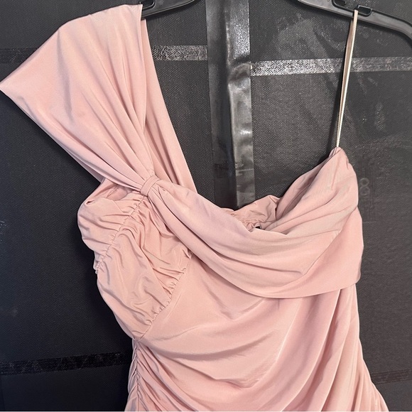 L.A.M.B. by Gwen Stefani NWT Ruched On Shoulder Top in Rose Smoke - Picture 12 of 14